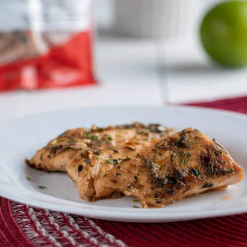 Salmão Grelhado na Manteiga de Ervas (110g)