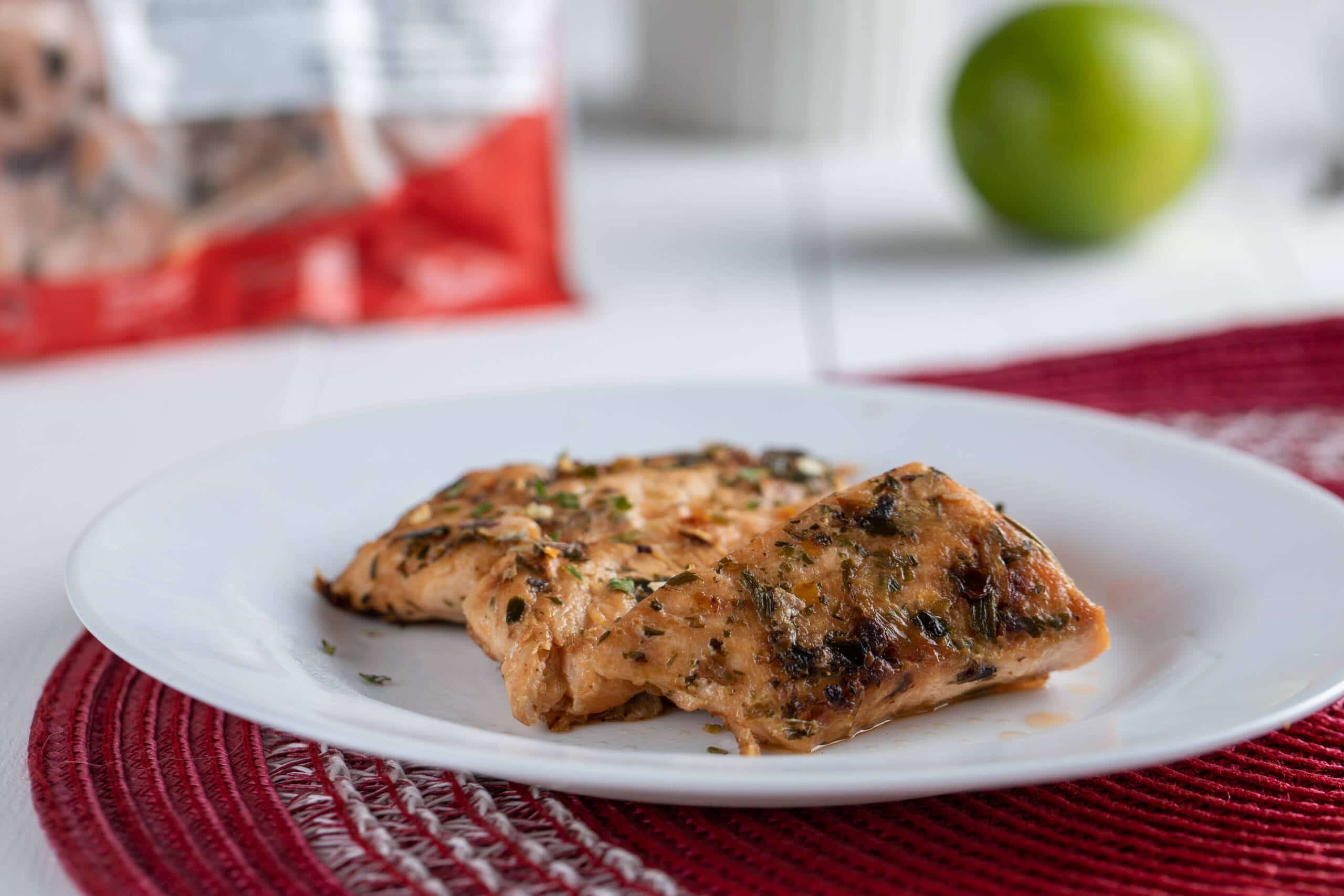 Salmão Grelhado na Manteiga de Ervas (110g)